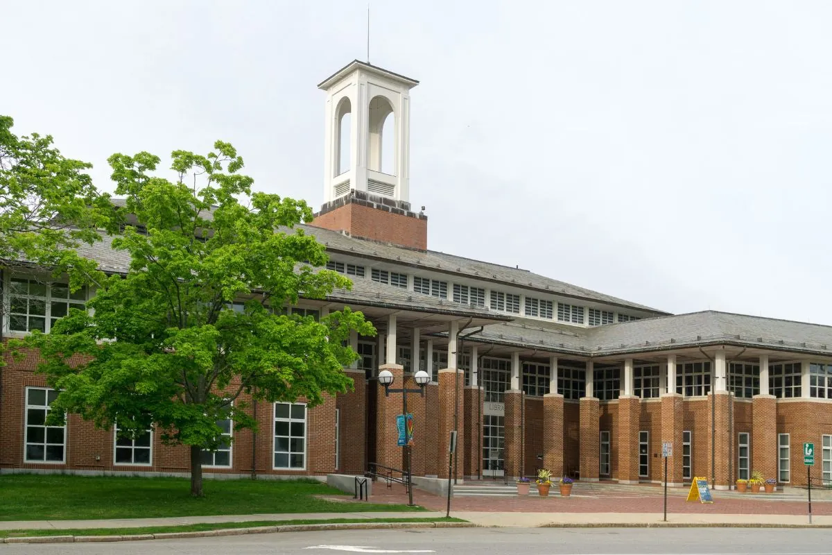 newton free library