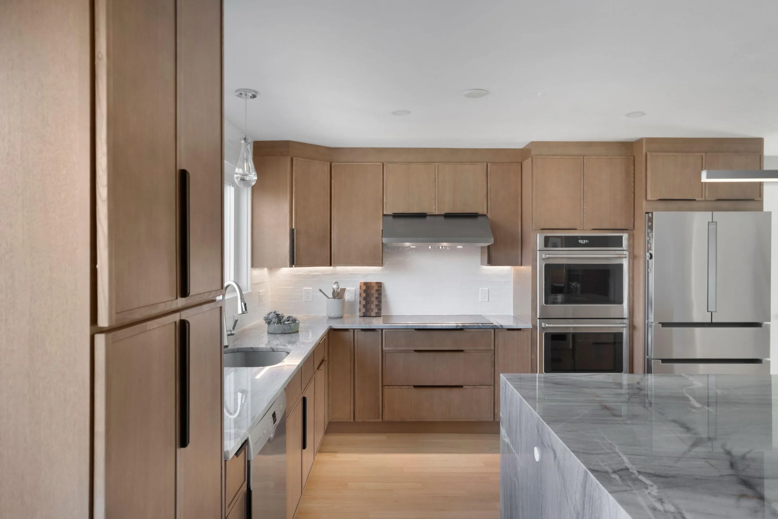 New Kitchen Cabinet Remodel Design